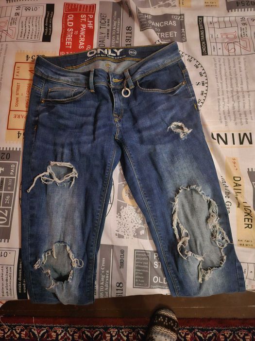 Дънки 28/30 размер.