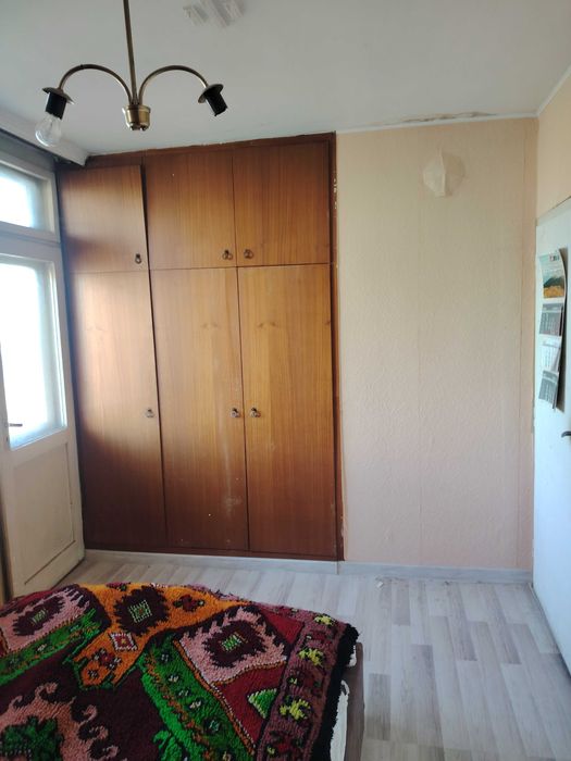 Продава се Четиристаен апартамент в Стара Загора, Център - 77 кв.м за 1000 €/кв.м - Снимка #3
