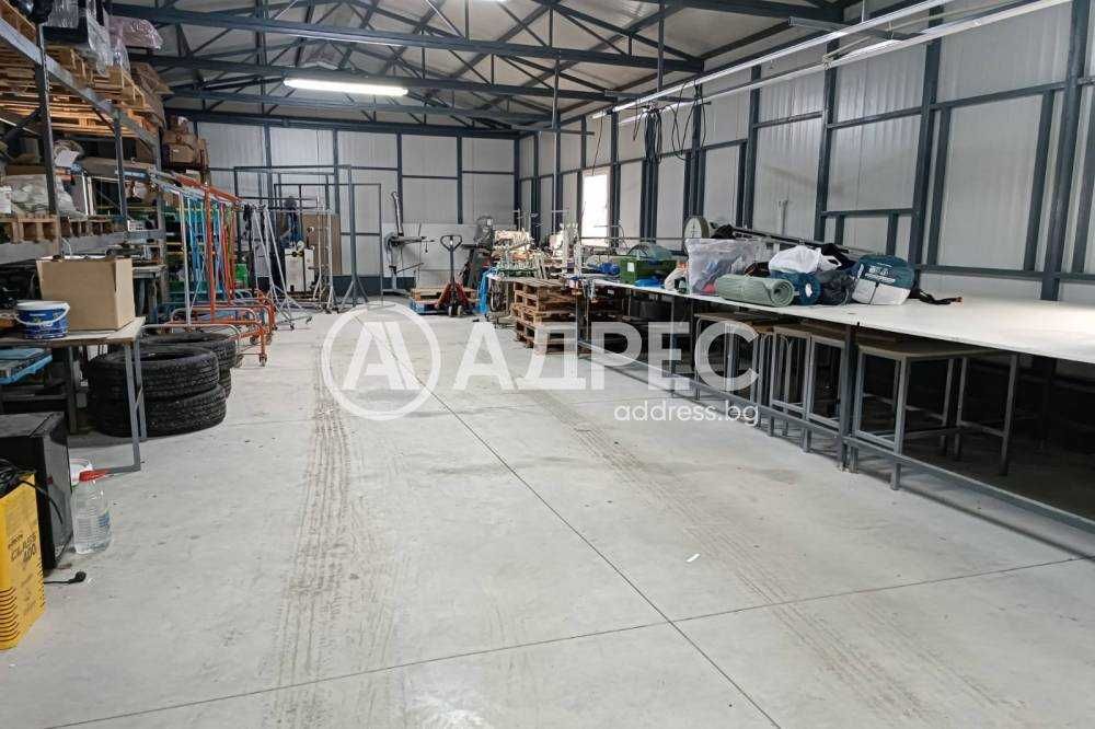 Дава се под наем Склад в Разград, Промишлена зона - Запад - 278 кв.м за 917.49 € - Снимка #4