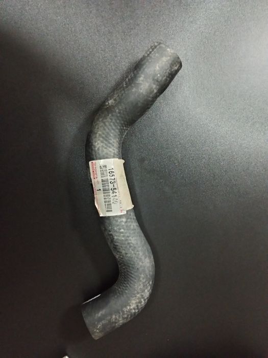 Патрубок системы охлаждения