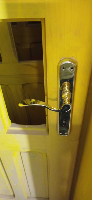 Uși de lemn masiv Brad