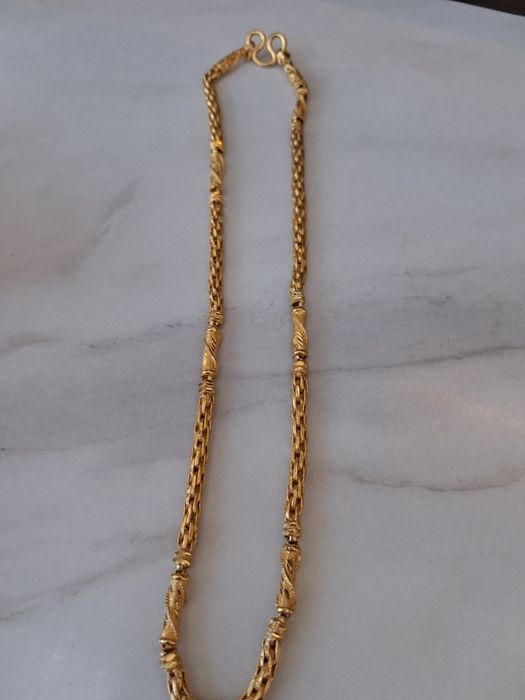 Vand colier de aur dama.