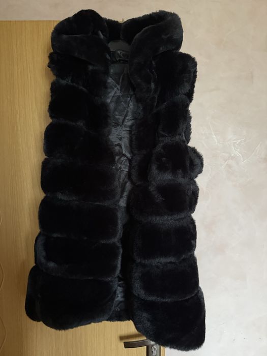 Карго елек, елек с черен косъм и елек от естествен косъм