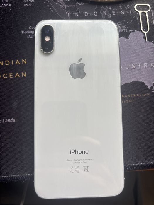 iPhone Xs 64GB - запазен