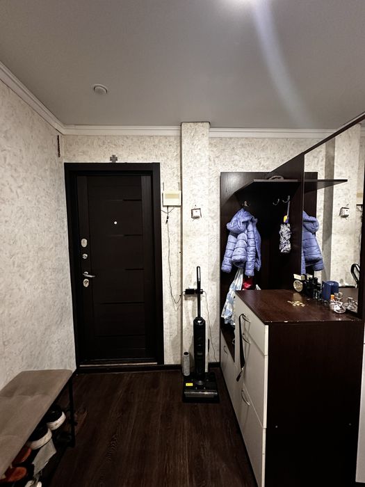 Продам 3 комнатную квартиру