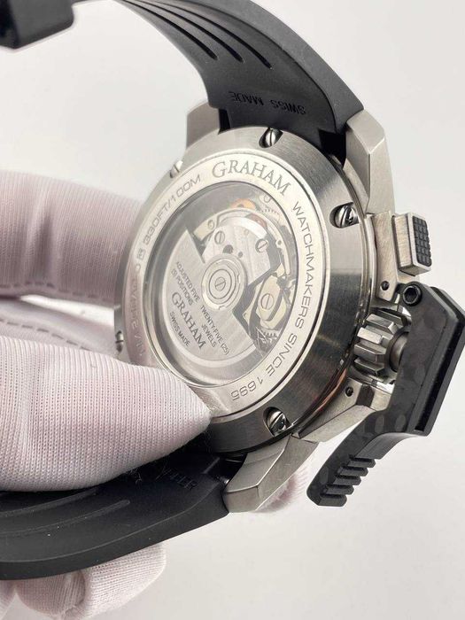 Часы  Graham Chronofighter