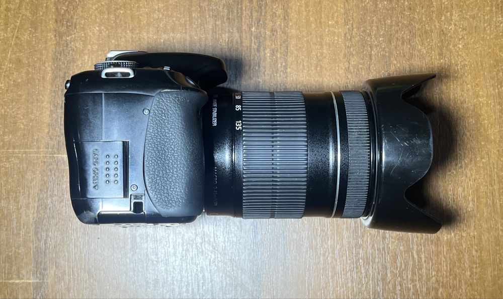 Canon EOS 600D Фотоаппарат