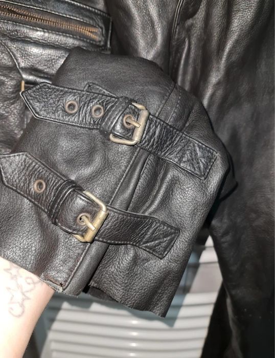 pantaloni din piele naturala  held the emotion