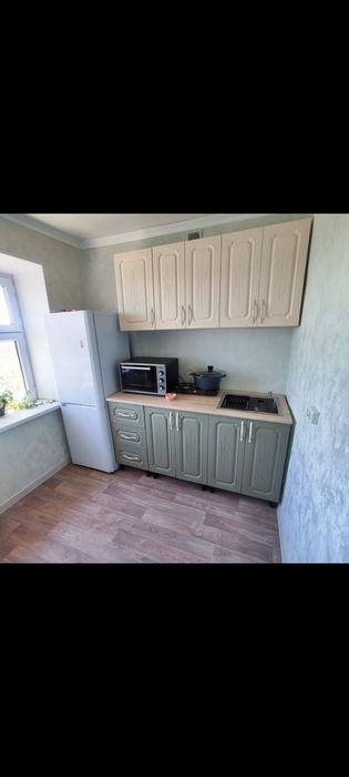 Срочно? Продается кухонный гарнитур