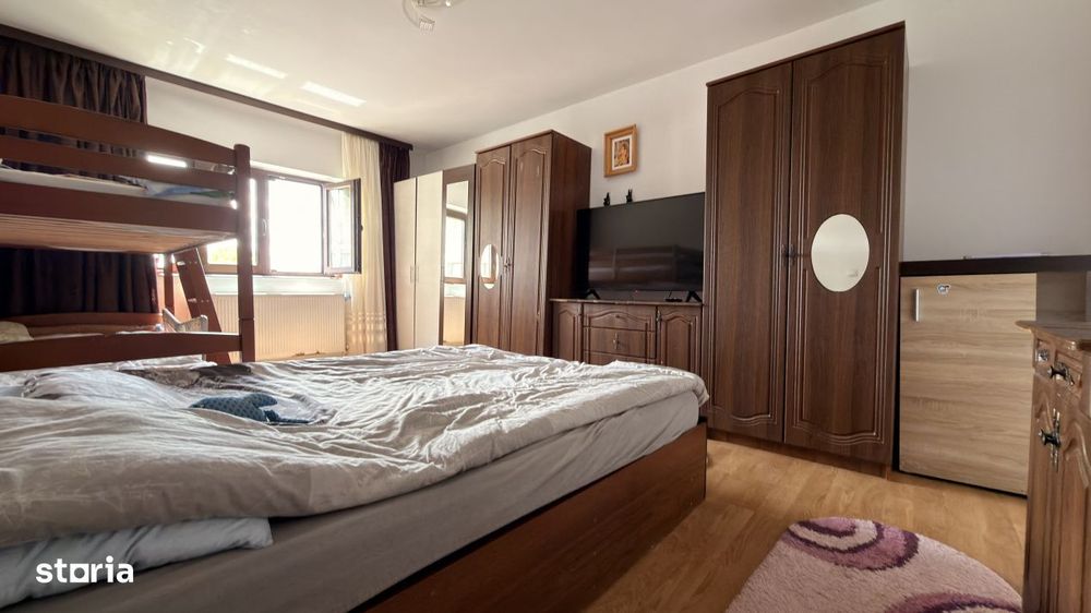Apartament 2 camere decomandate transformat in 3 de vanzare in km 4-5