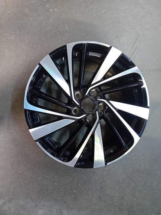 Janta     MG ZS R18