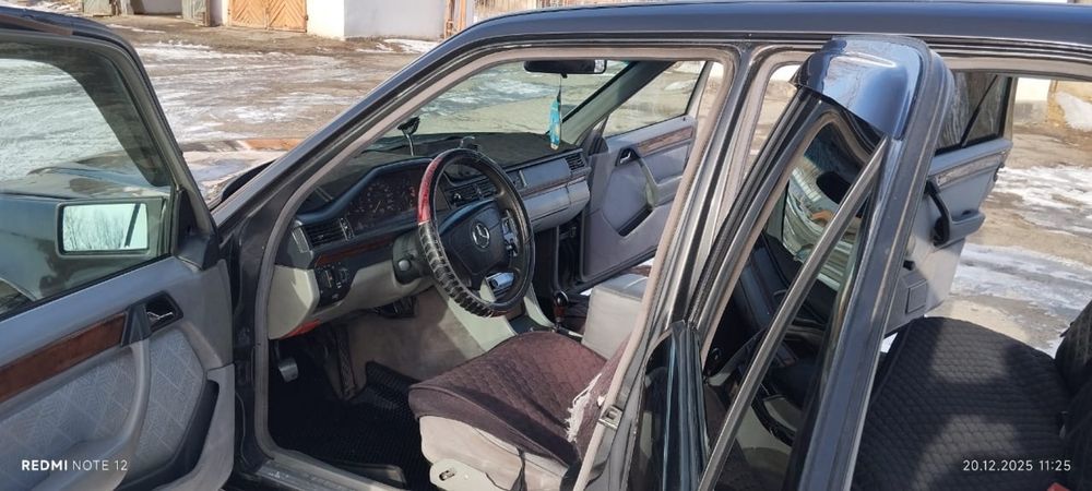 Продам мерседес е200 ешка
