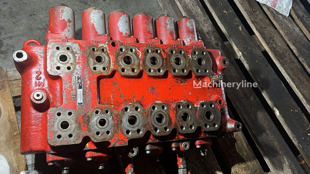 Distribuitor hidraulic Distribuitor O&K. Typ. 2459364 pentru excavator