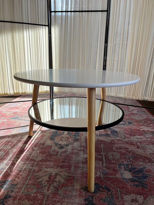 Кръгла масичка за кафе, холна