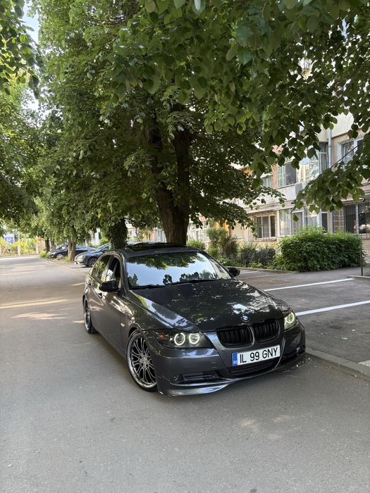 BMW 3 Series 2005