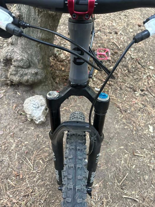 Планинско колело за спускане Focus