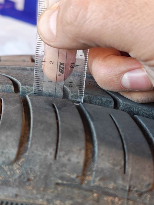 Летни гуми 4бр. 225/45 R17 320лв