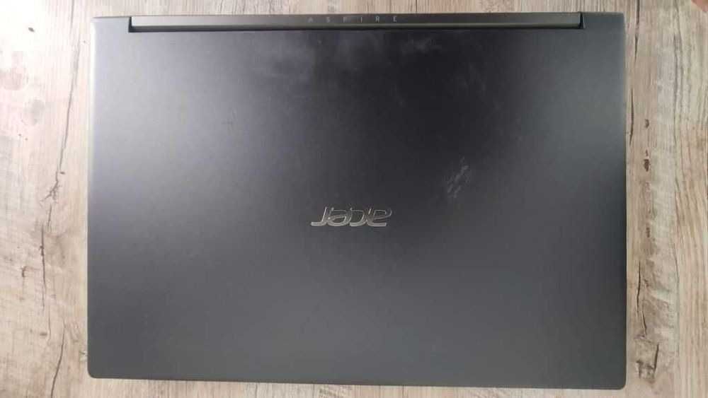 Игровой Acer Aspire 7 A715-42G