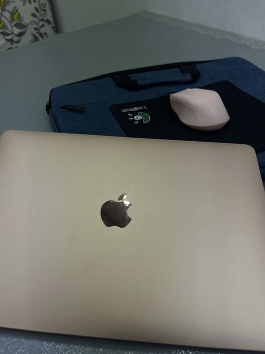 MacBook Air M1 2020 года