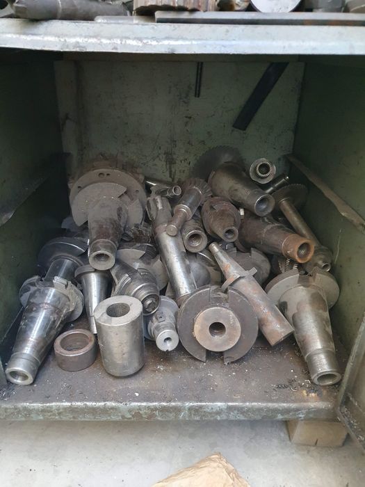 Универсална фреза "Fritz Heckert"