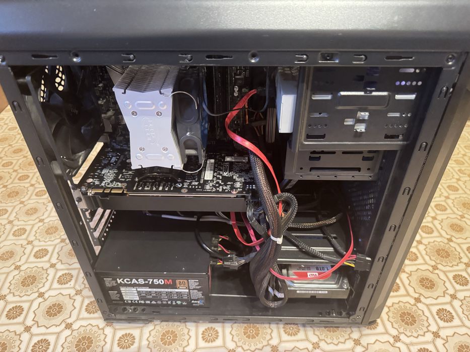 Продам игровой ПК - GTX 1070Ti / i5-6600 / 16GB.