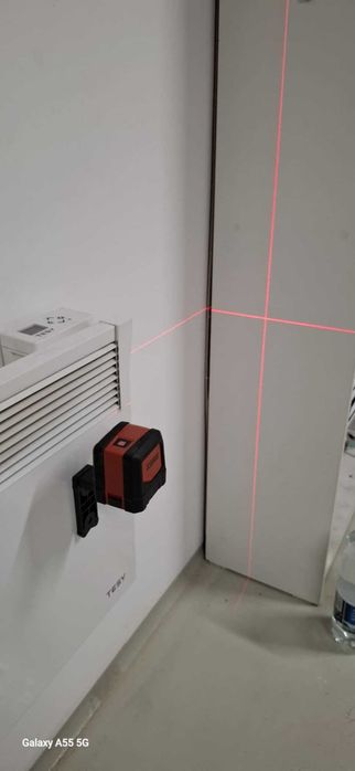 Laser pt Trasat/Montaj cu raza "Rosie"