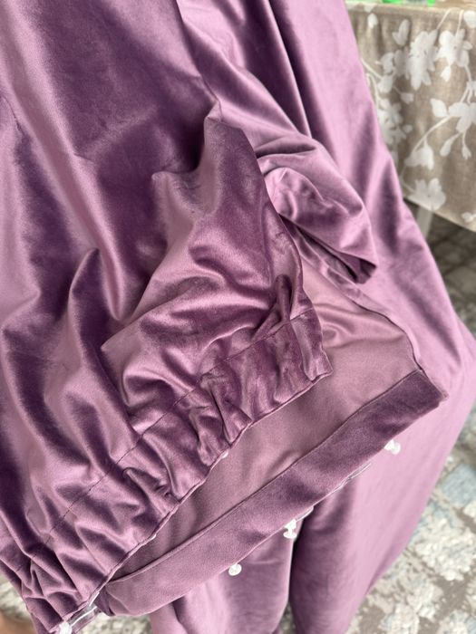 Продам бархатные шторы