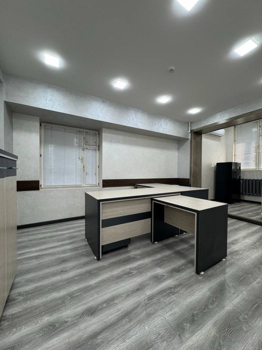 Ц-4 | Алайский - Продается нежилое помещение/Евро офис с мебелью 118м2