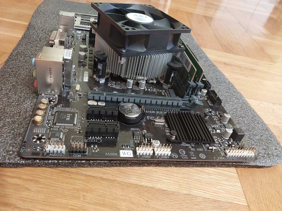 Intel i5 8400 + Gigabyte H310M D2P + 16GB Samsung 2133