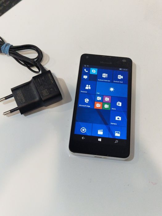 Telefon Nokia cu touchscreen