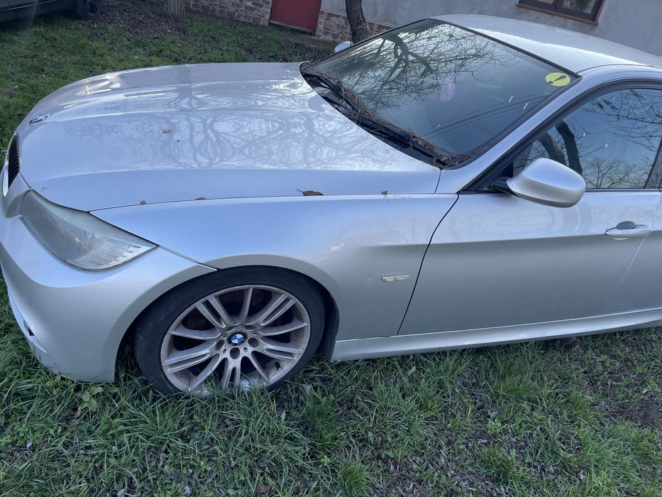 Dezmembrez e90 2010 msport