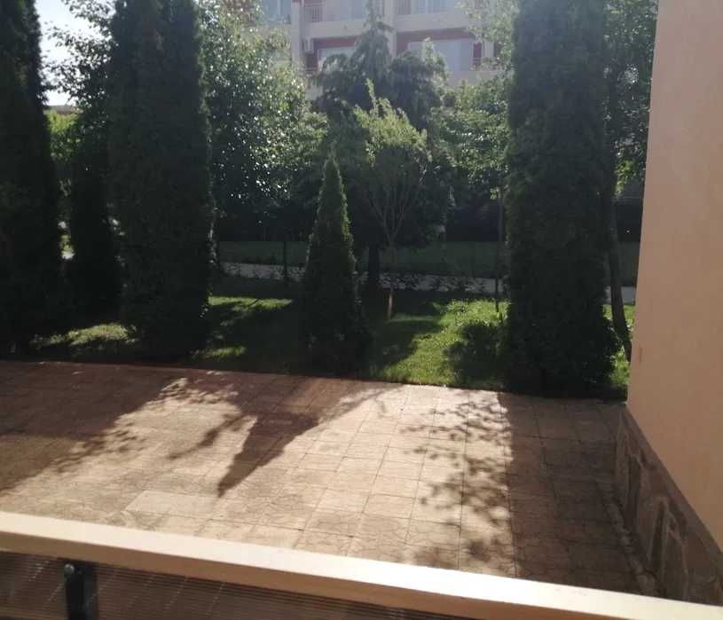 Дава се под наем Ателие в к.к. Слънчев бряг - 42 кв.м за 400 € - Снимка #10