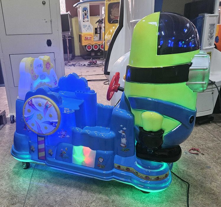 Клатушка работеща с монети или жетони ''Миньон 2''