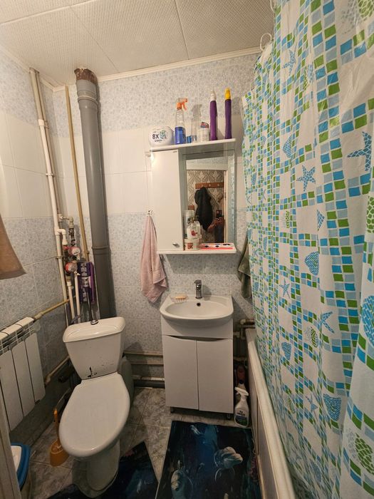 Продаётся 2 комн квартира