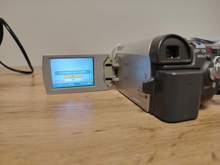 Видеокамера Panasonic NV-GS57, Optical zoom 30x