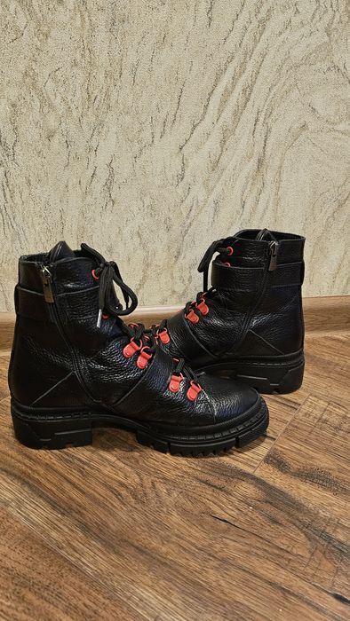 Дамски боти Carlo Fabiani