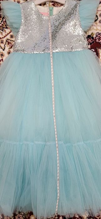 Нарядное платье для девочек