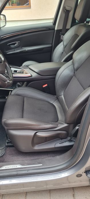 Renault Espace 7 locuri