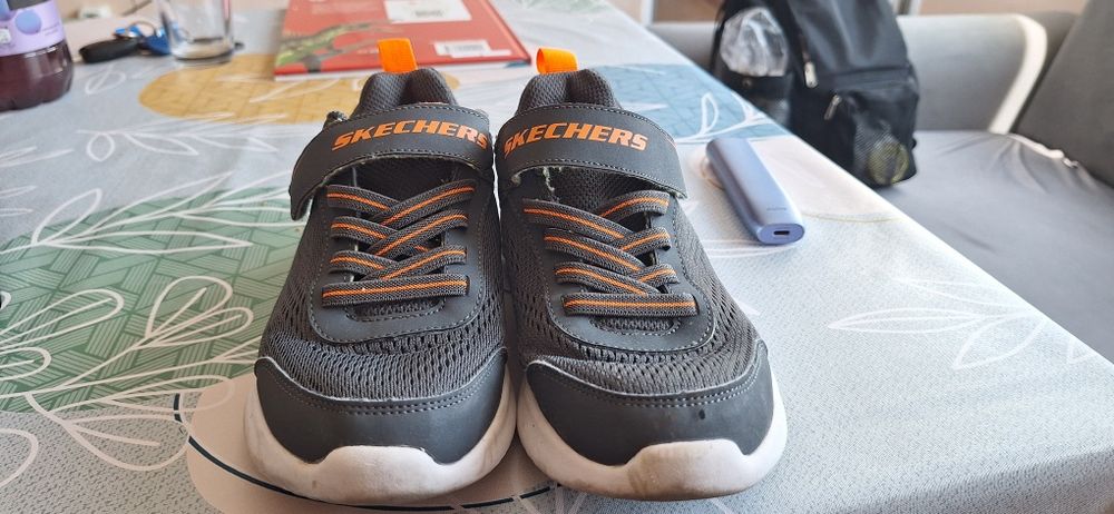 Маратонки Skechers 35 номер