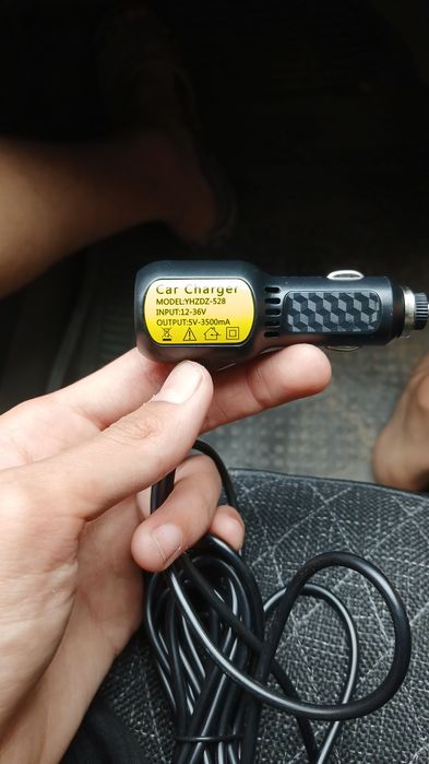 Videoregistrator zaryadka