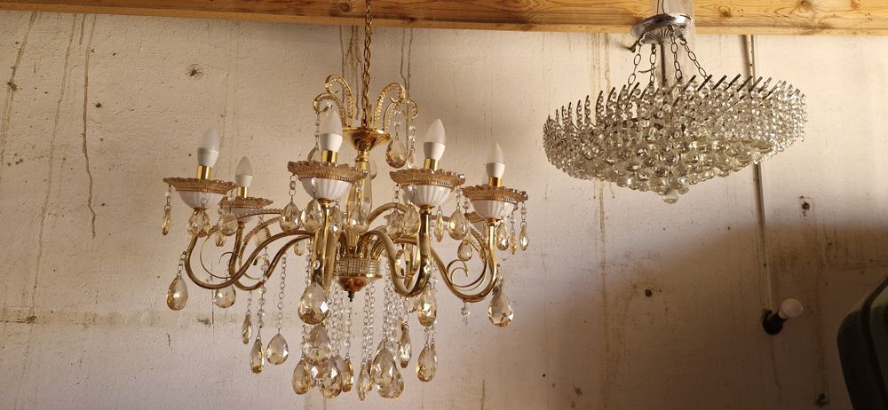 2шт люстра сатылады