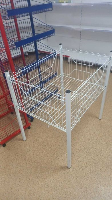 полка витрины касса