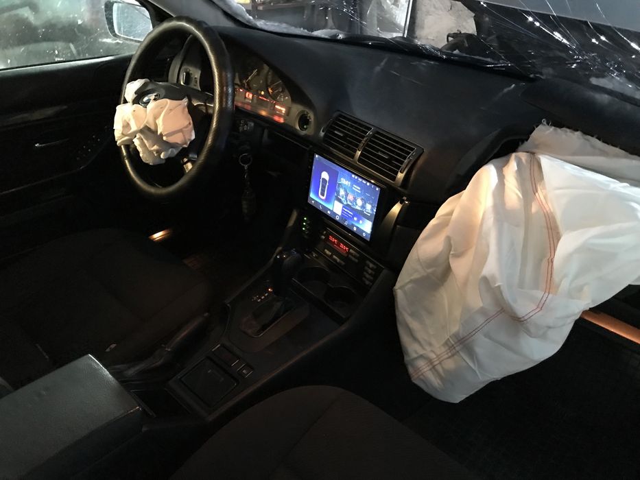 BMW на запчасти продам