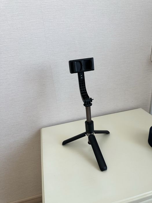Продам штатив для блогеров
