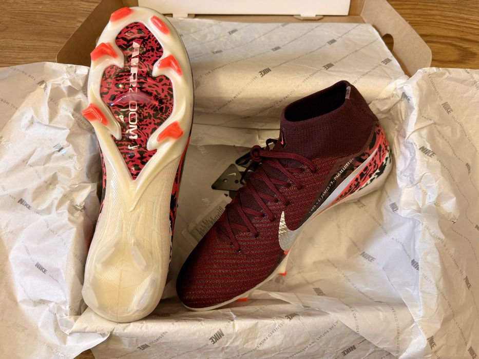 Ghete de fotbal nike mercurial superfly