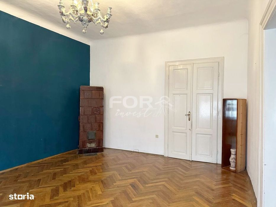 Apartament 2 camere de vanzare,cladire istorica, Piata Unirii