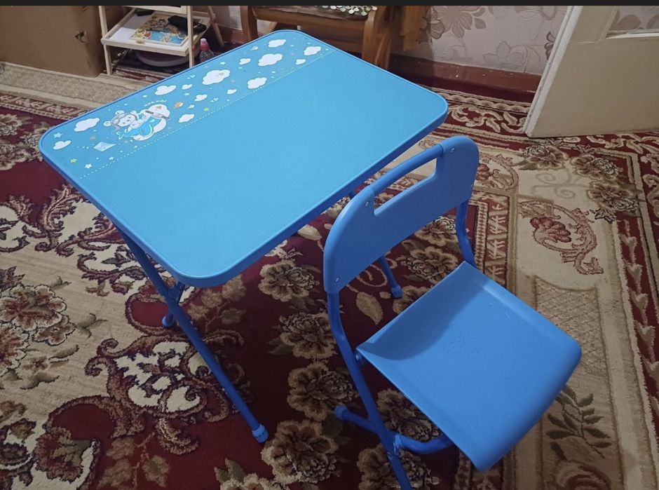 Детский стол стул в новом состоянии