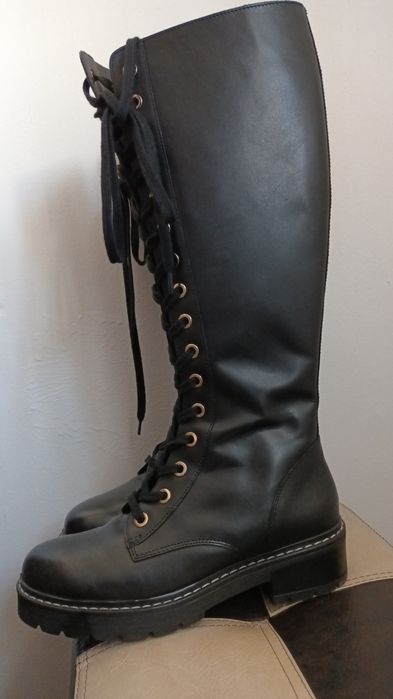 Cizme   Carvela cu șiret