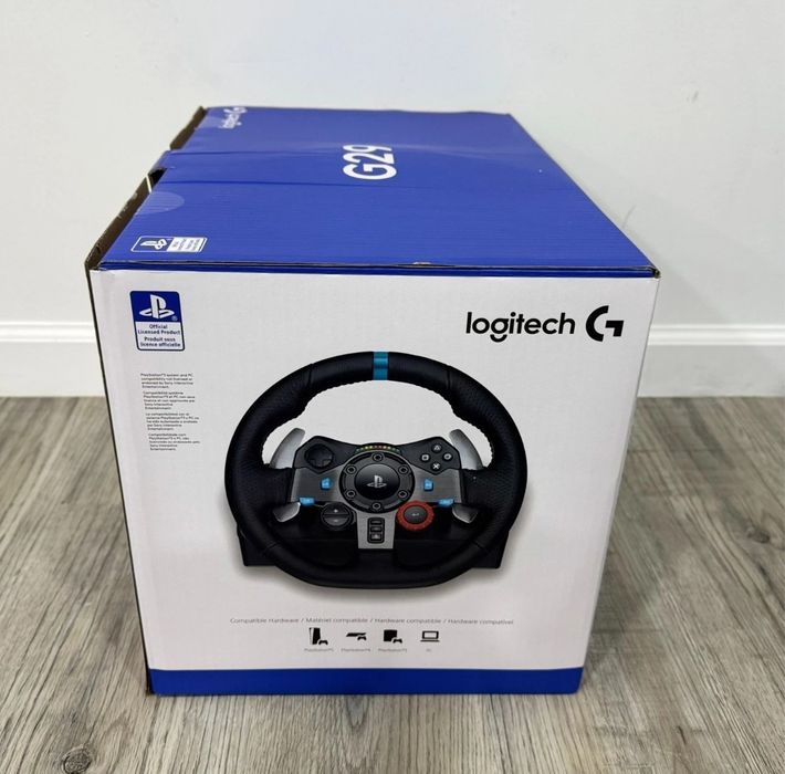 Logitech G29 + педали като нови, много малко използвани