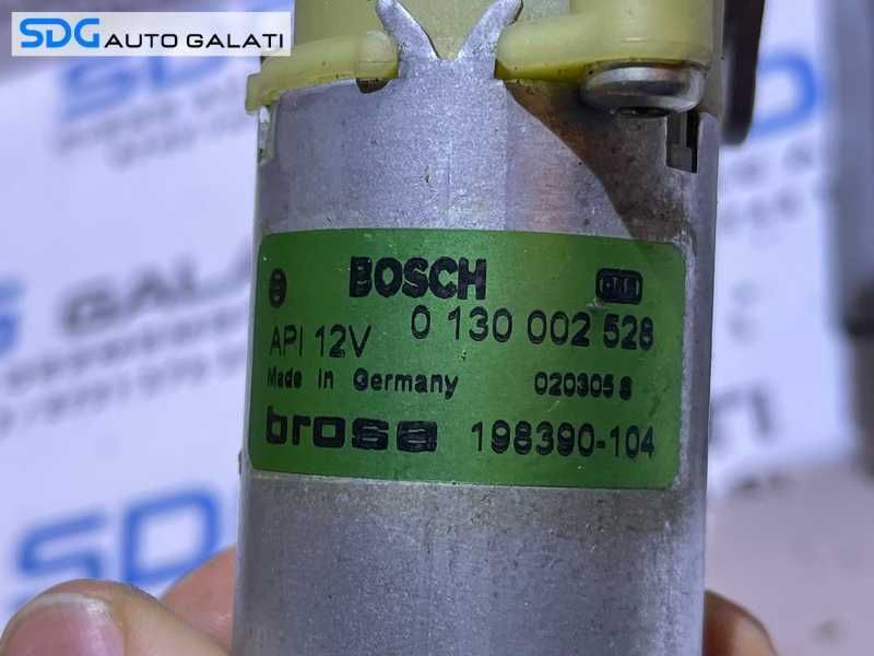 Motoras Reglaj Spatar Scaun Pasager Dreapta Fata Electric VW Bora 1999 - 2005 Cod 0130002528 [D0302]